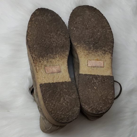 Vince Women's Suede 8M - Picture 7 of 7